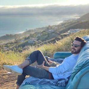 Meet your Posher, Eric